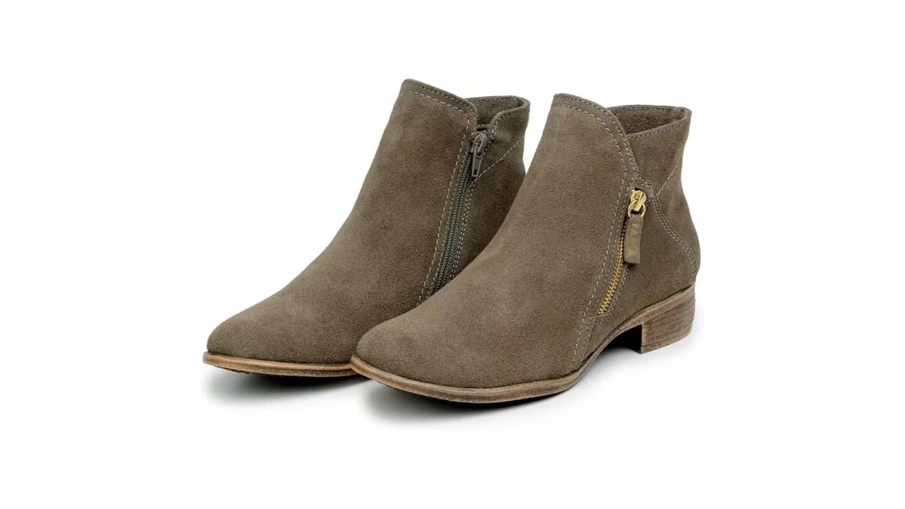 Bota Chelsea Feminina: As 10 Melhores para Estilo e Conforto